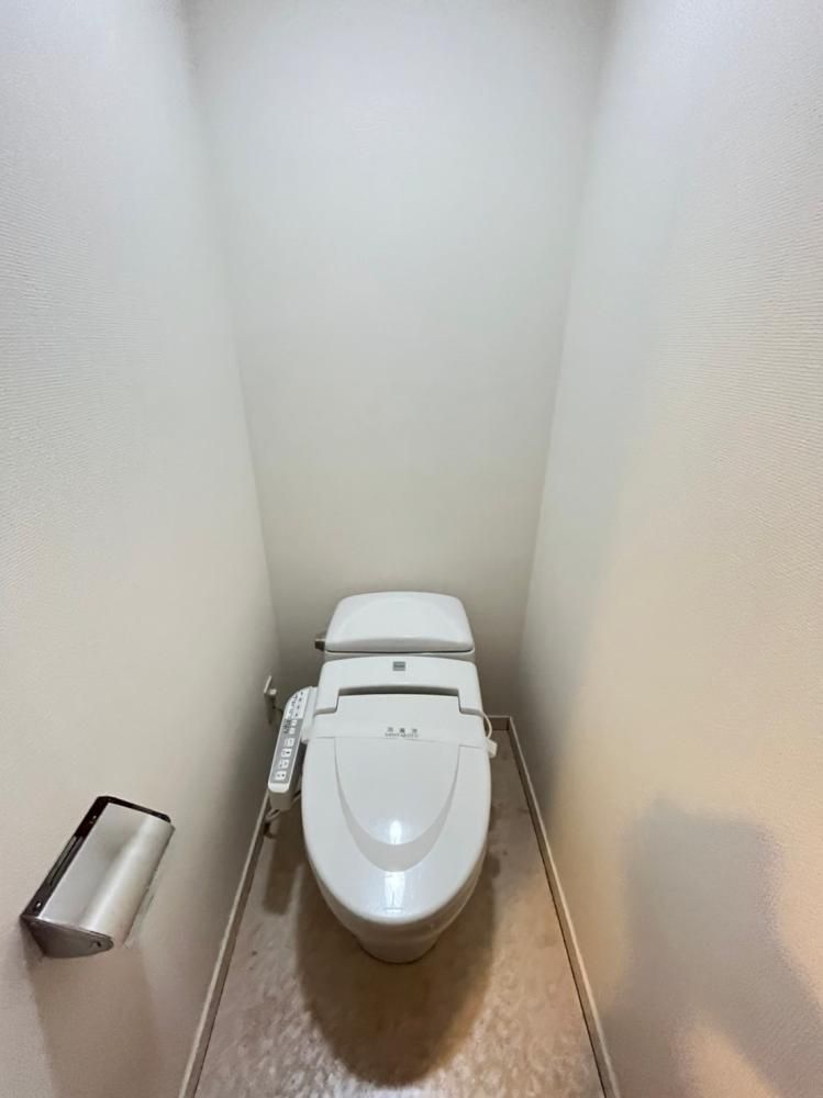 【トイレ】　別部屋。参考資料です。