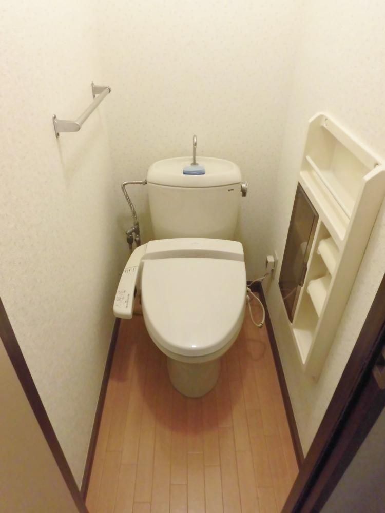 【トイレ】　別部屋。参考資料です。